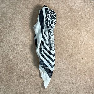 Black white silver metallic leopard scarf - OS